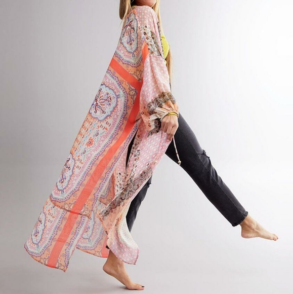 Buckle - Gimmicks Duster Kimono - Picture 3 of 12